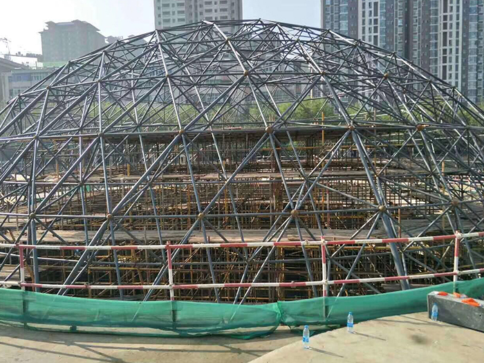 固原球形网架钢结构施工